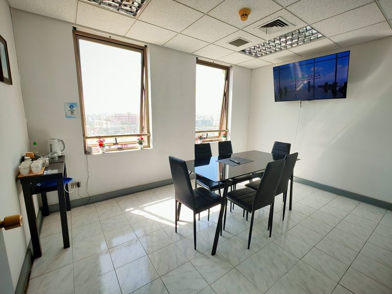 Sala de reuniones de la oficina de Pulso Virtual en Arica
