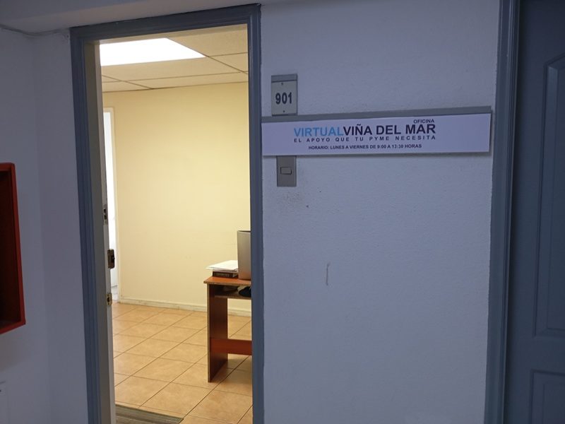 Sala de reuniones de la oficina de Pulso Virtual en Viña del Mar